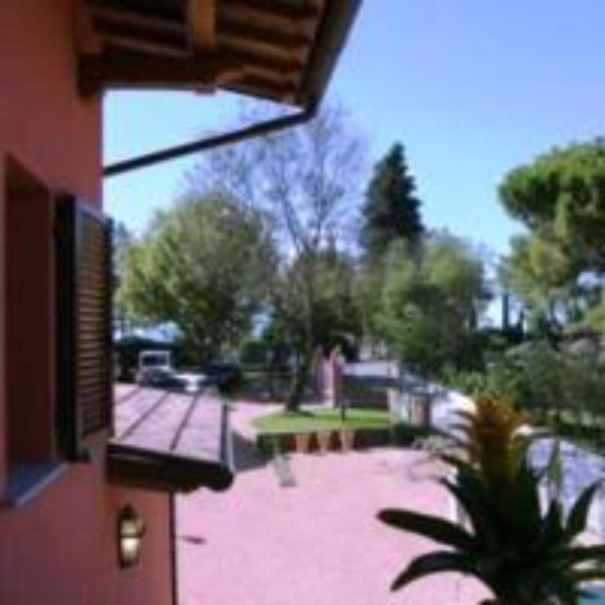 La Bettola Tavern Rooms Restaurant Montopoli in Val dʼArno Buitenkant foto