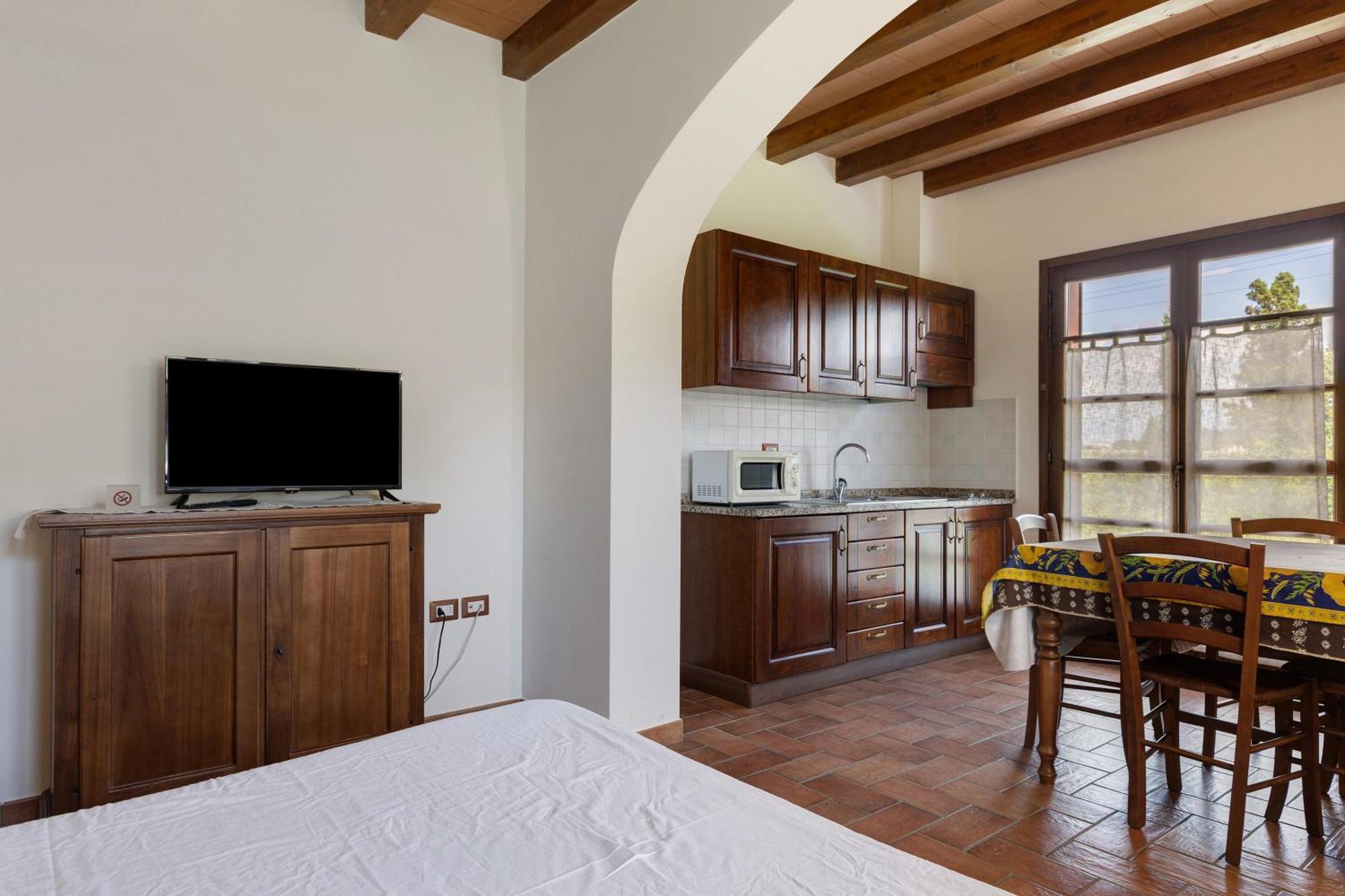 La Bettola Tavern Rooms Restaurant Montopoli in Val dʼArno Buitenkant foto